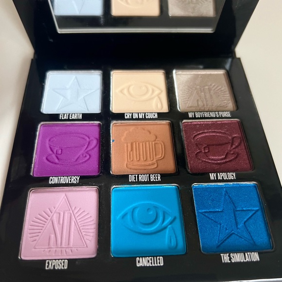 Jeffree Star x Shane Dawson Controversy Mini Palette - Picture 2 of 4